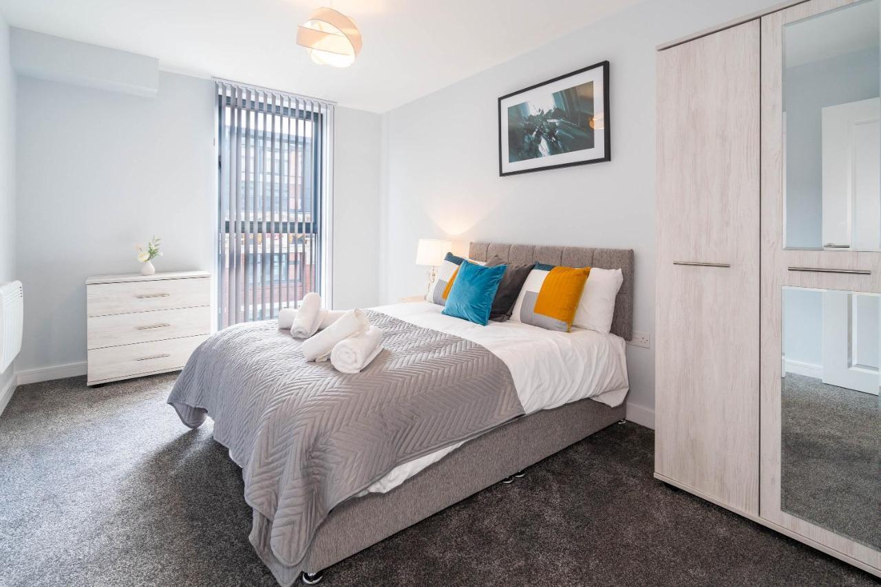 New Build - 2 Bed Snug Modern Apartment - Juliet Balcony - Roof Top Terrace - Digbeth, Birmingham City Centre - Free Netflix & Smart Tv Εξωτερικό φωτογραφία